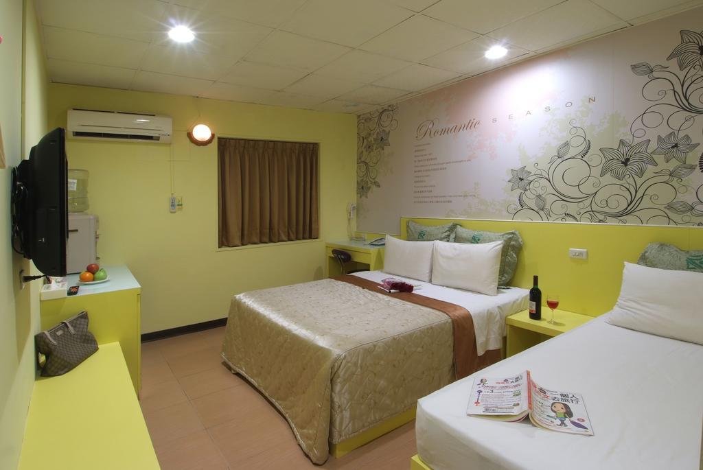 Tong Bing Express Hotel Хсинчу Сити Стая снимка